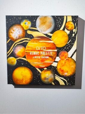 DITO Venus Palette Limited Edition Makeup Palette